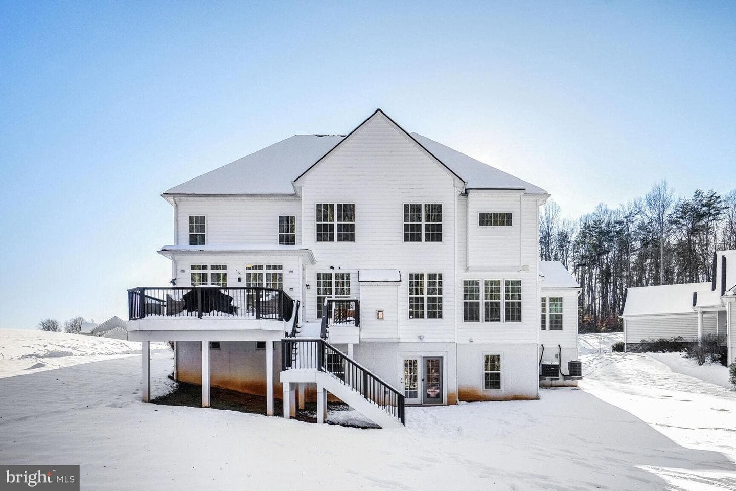 190 Stately Avenue photo 46
