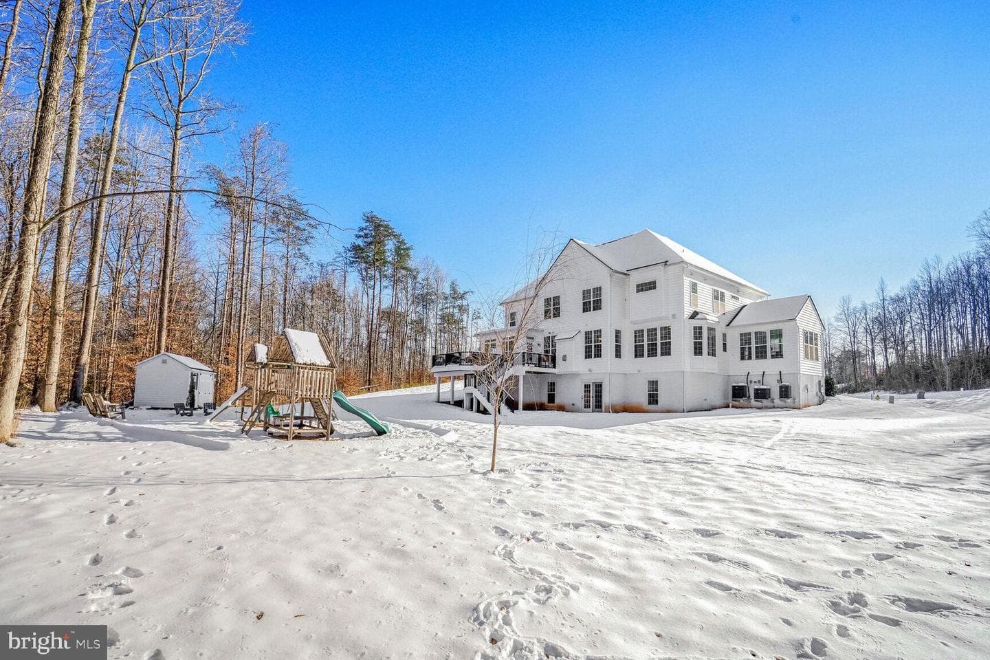 190 Stately Avenue photo 48