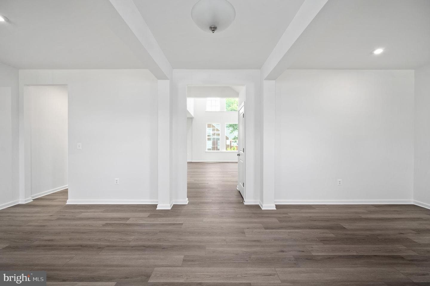 623 Plainview Drive photo 11
