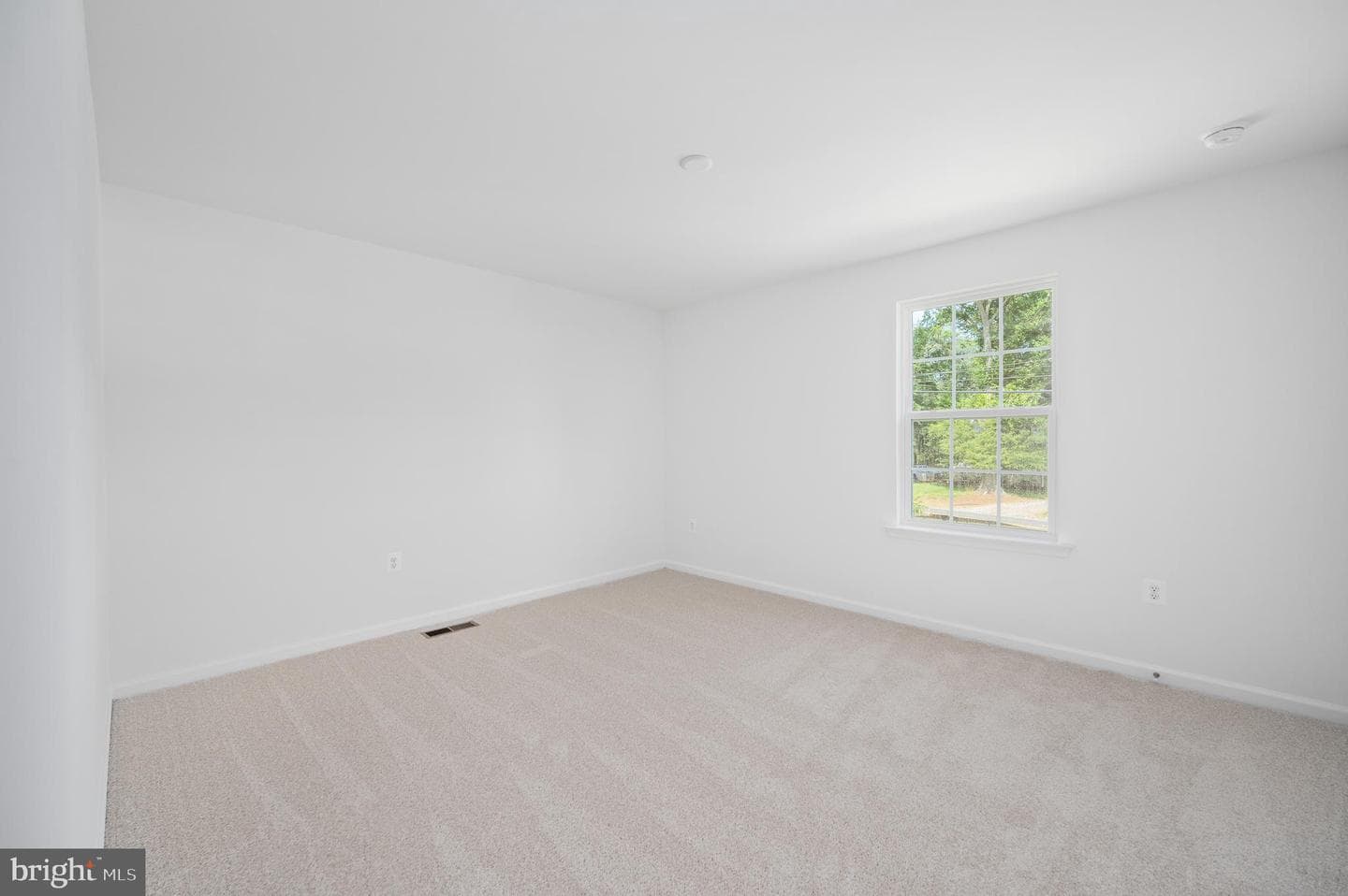 623 Plainview Drive photo 24
