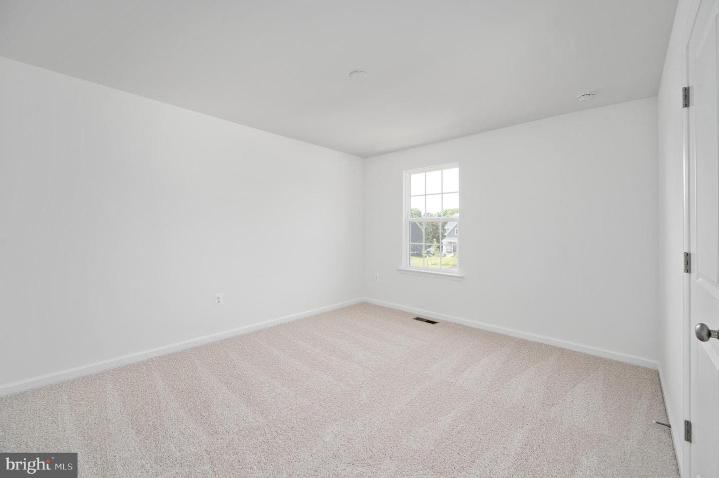623 Plainview Drive photo 27