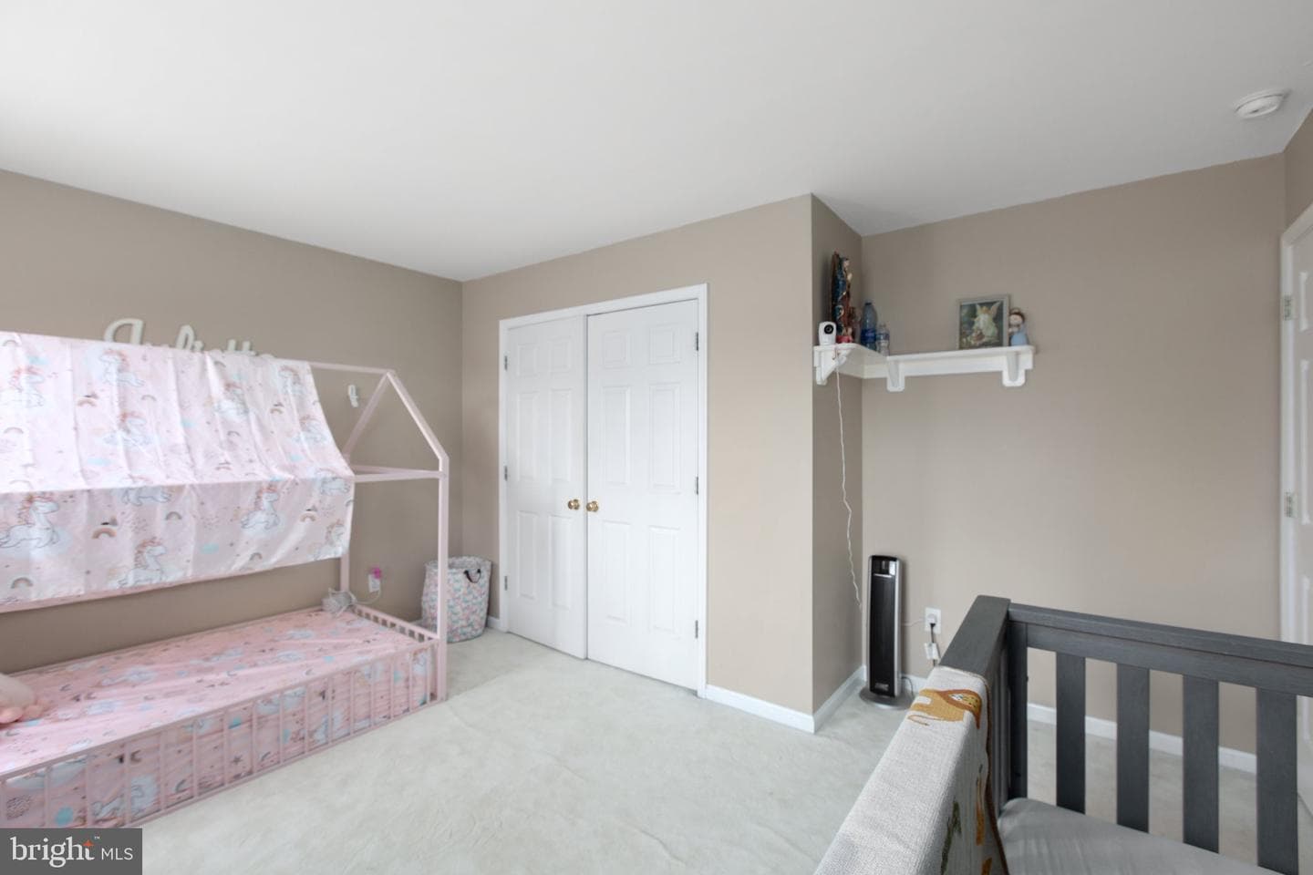 1 Lynchester Drive photo 32
