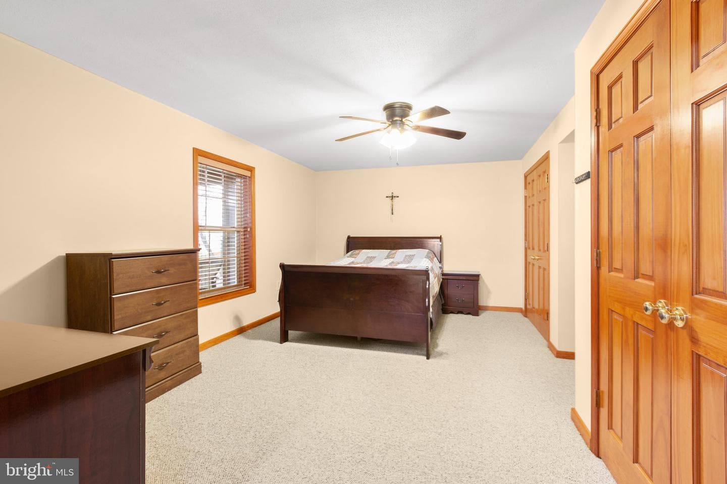 1 Lynchester Drive photo 43