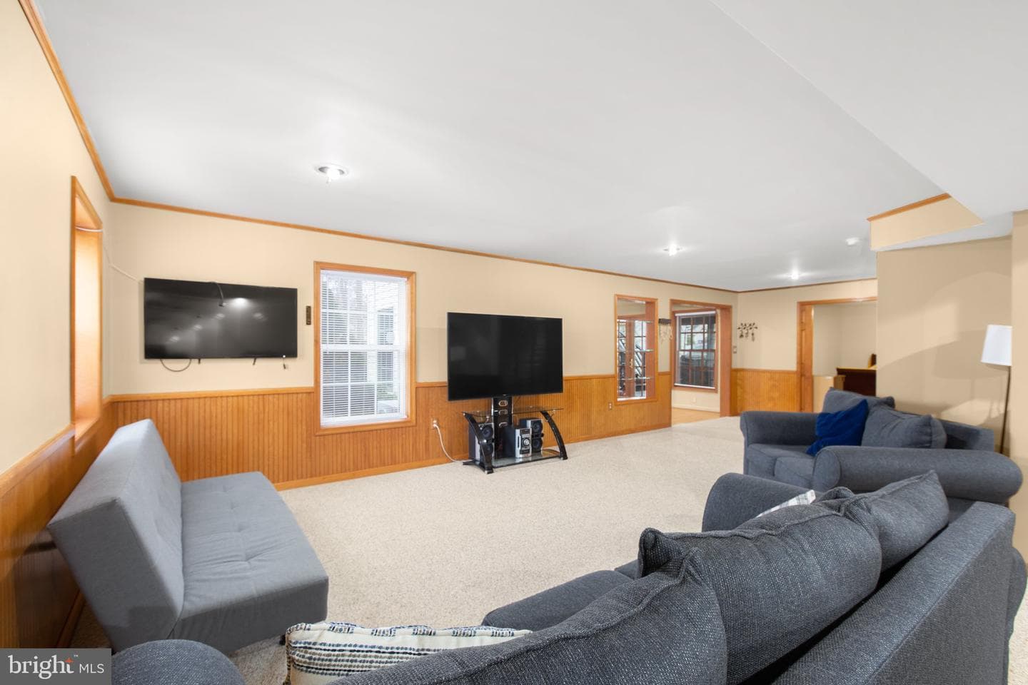 1 Lynchester Drive photo 51