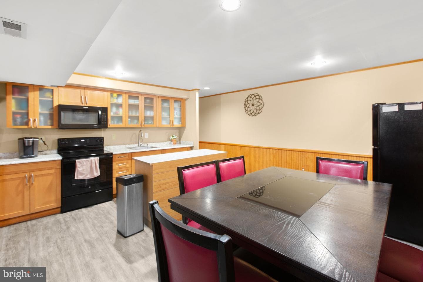 1 Lynchester Drive photo 52