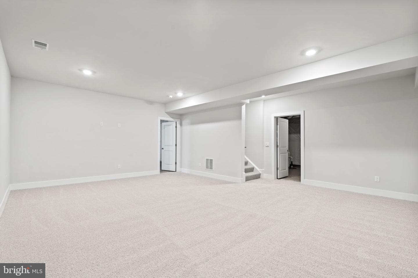 805 Long Meadow Drive photo 21