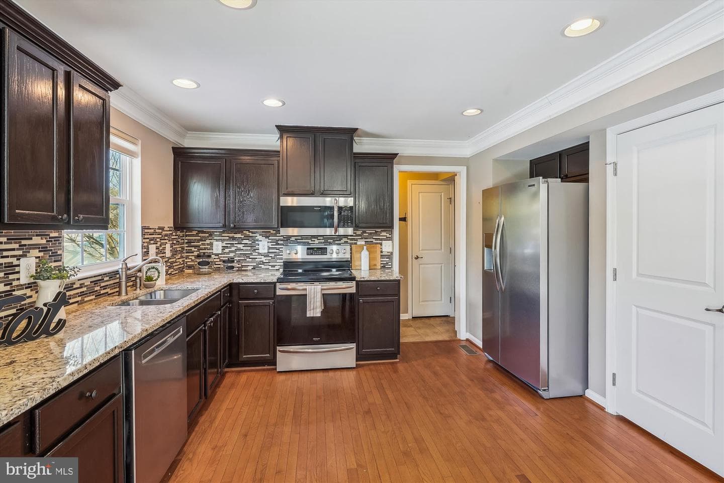 12 Taylors Hill Way photo 14