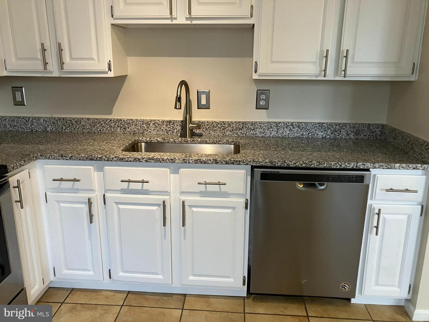 108 Ridgecrest Court photo 1