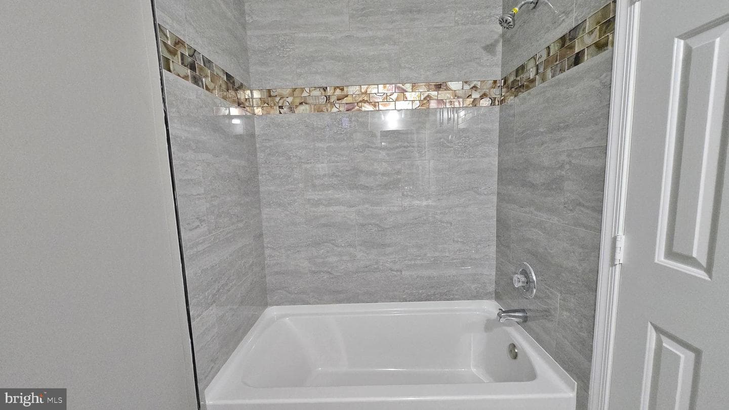 2 Bryant Boulevard photo 21