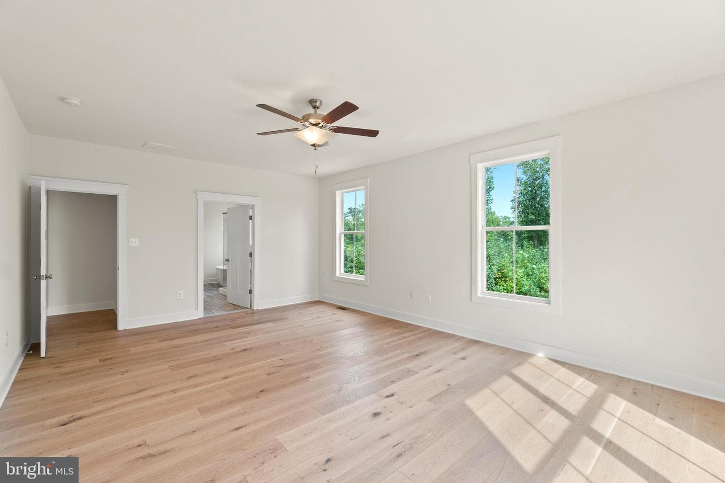 Mountain View Rd. photo 25