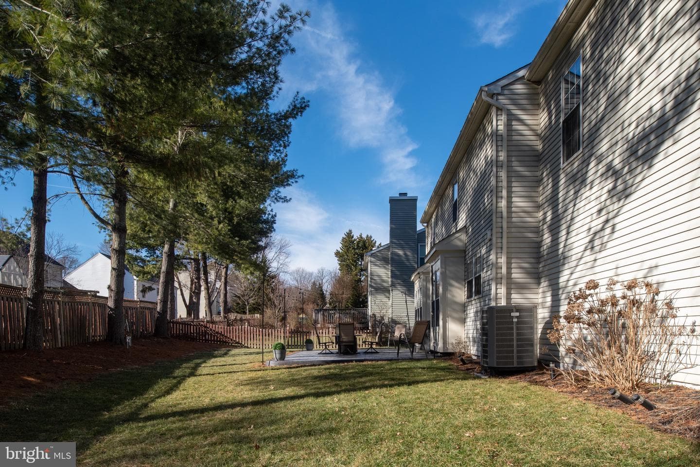 9 Hampshire Court photo 46