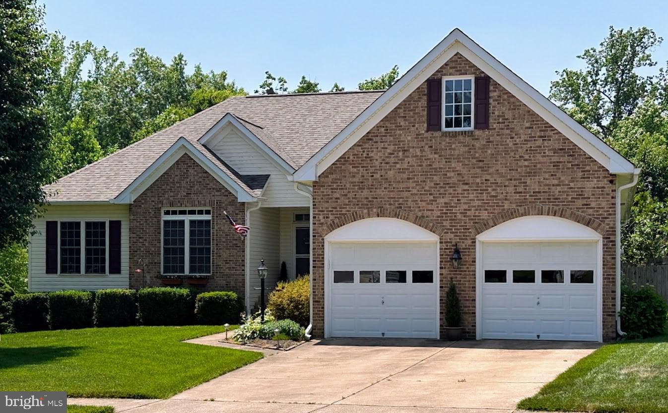 6 Cloverleaf Court photo 2