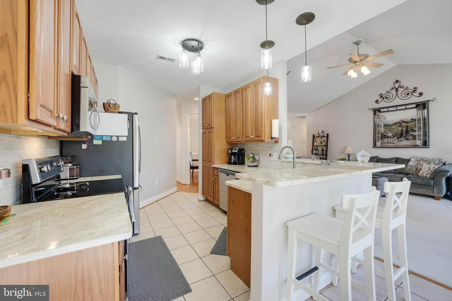 6 Cloverleaf Court photo 6