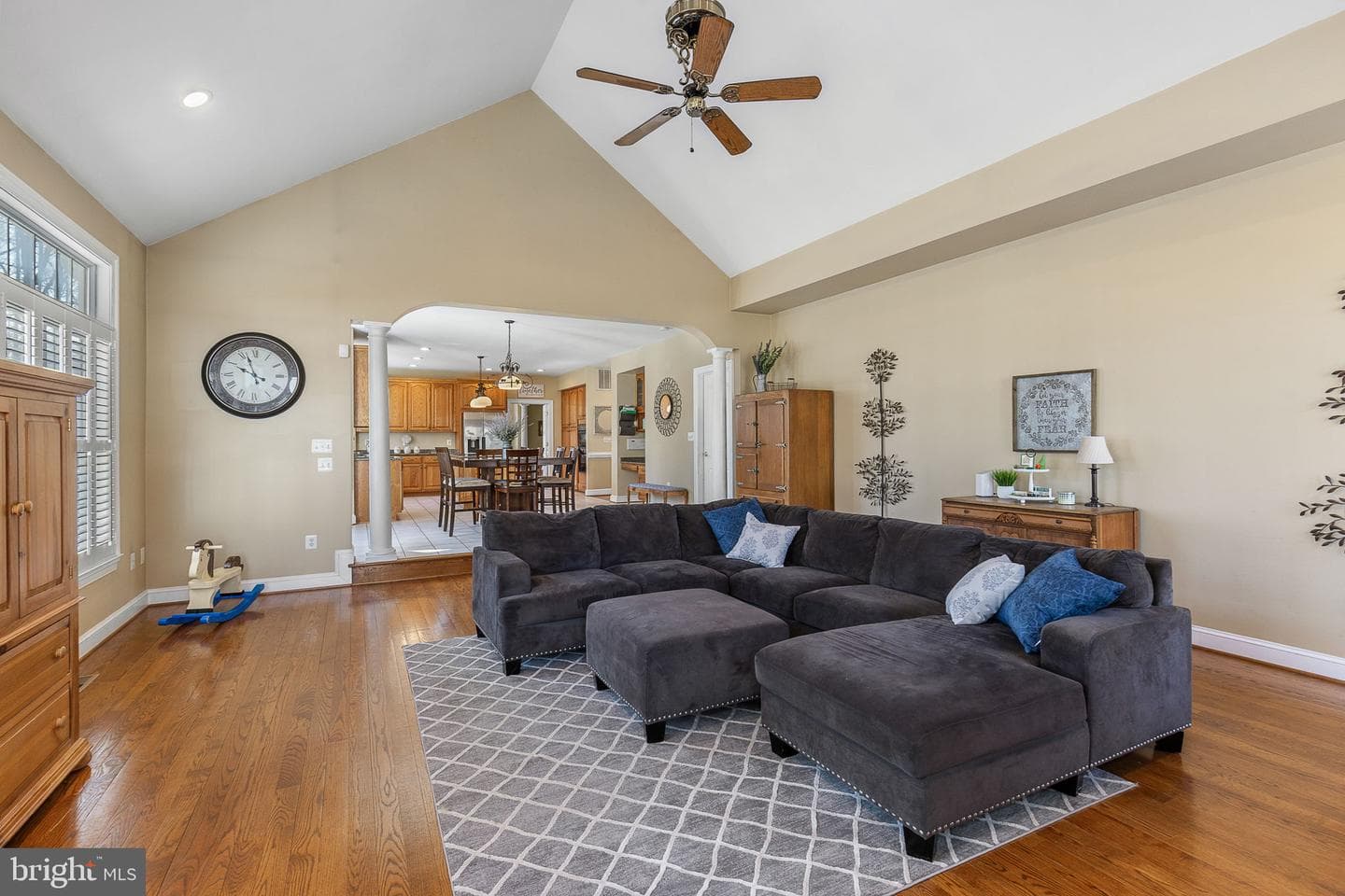 8 Holly Court photo 21