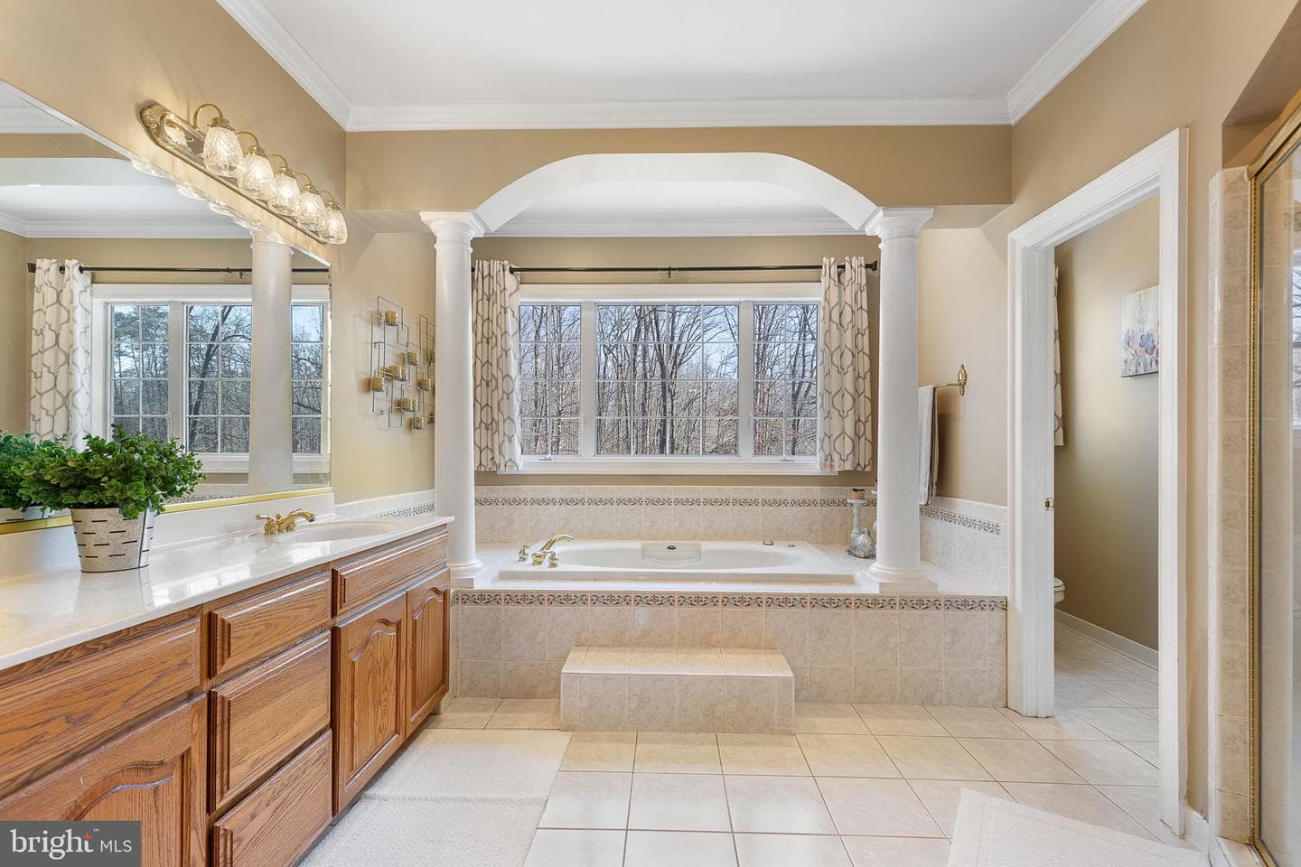 8 Holly Court photo 28