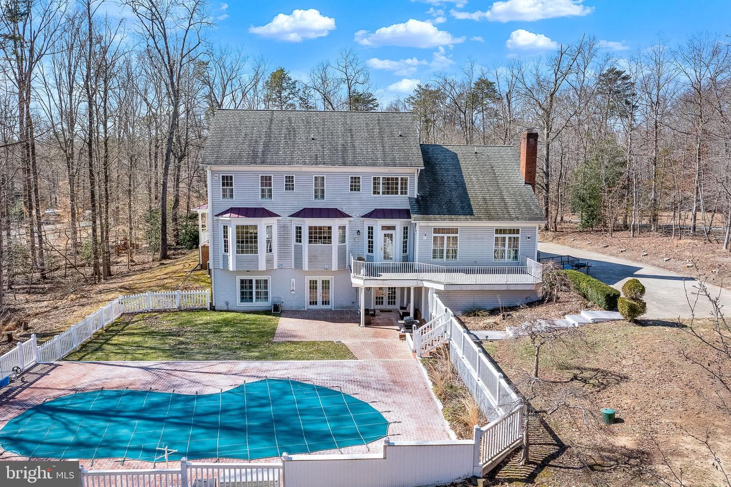 8 Holly Court photo 49