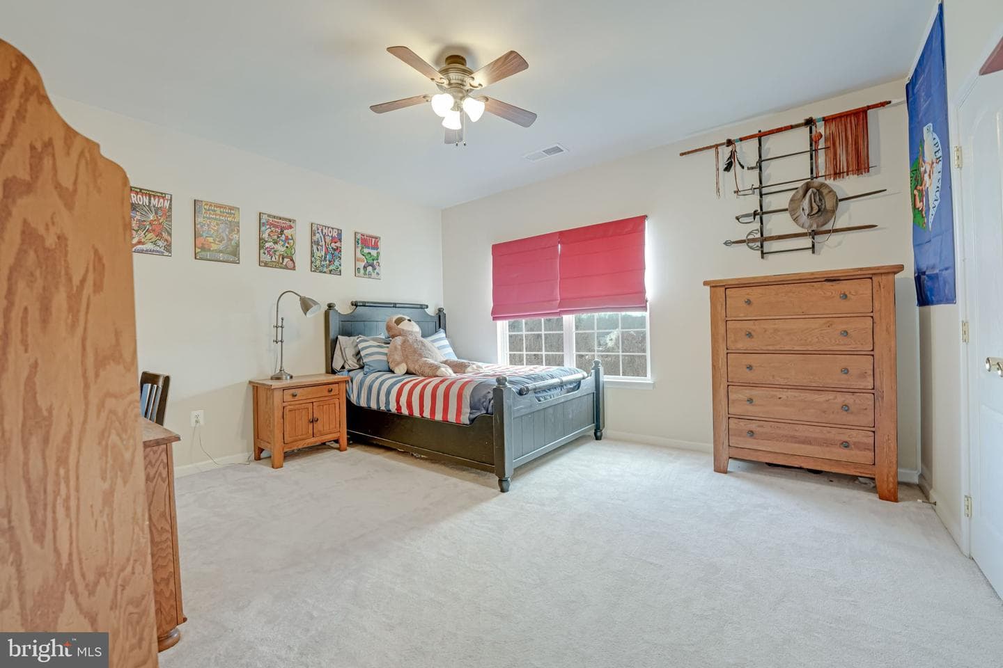 646 Village Parkway photo 22