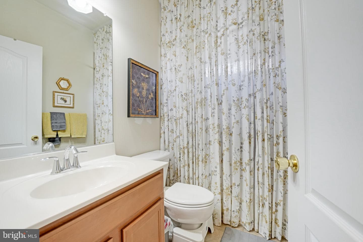 646 Village Parkway photo 24