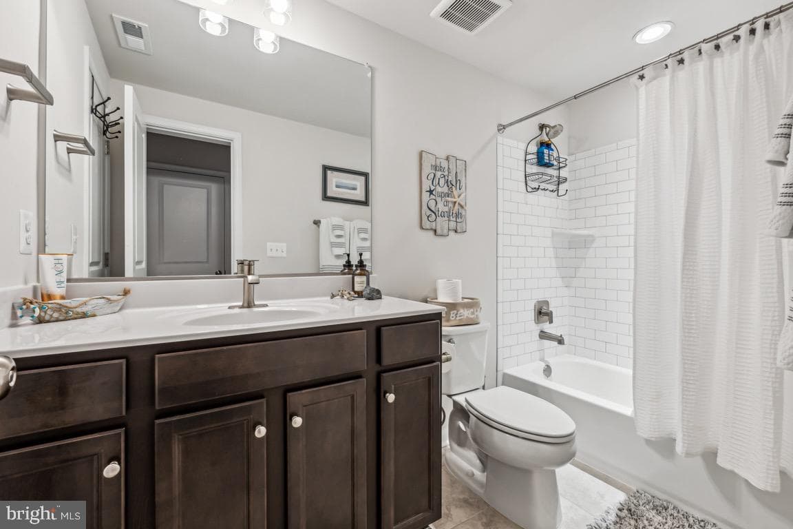 561 Homestead Lane photo 30