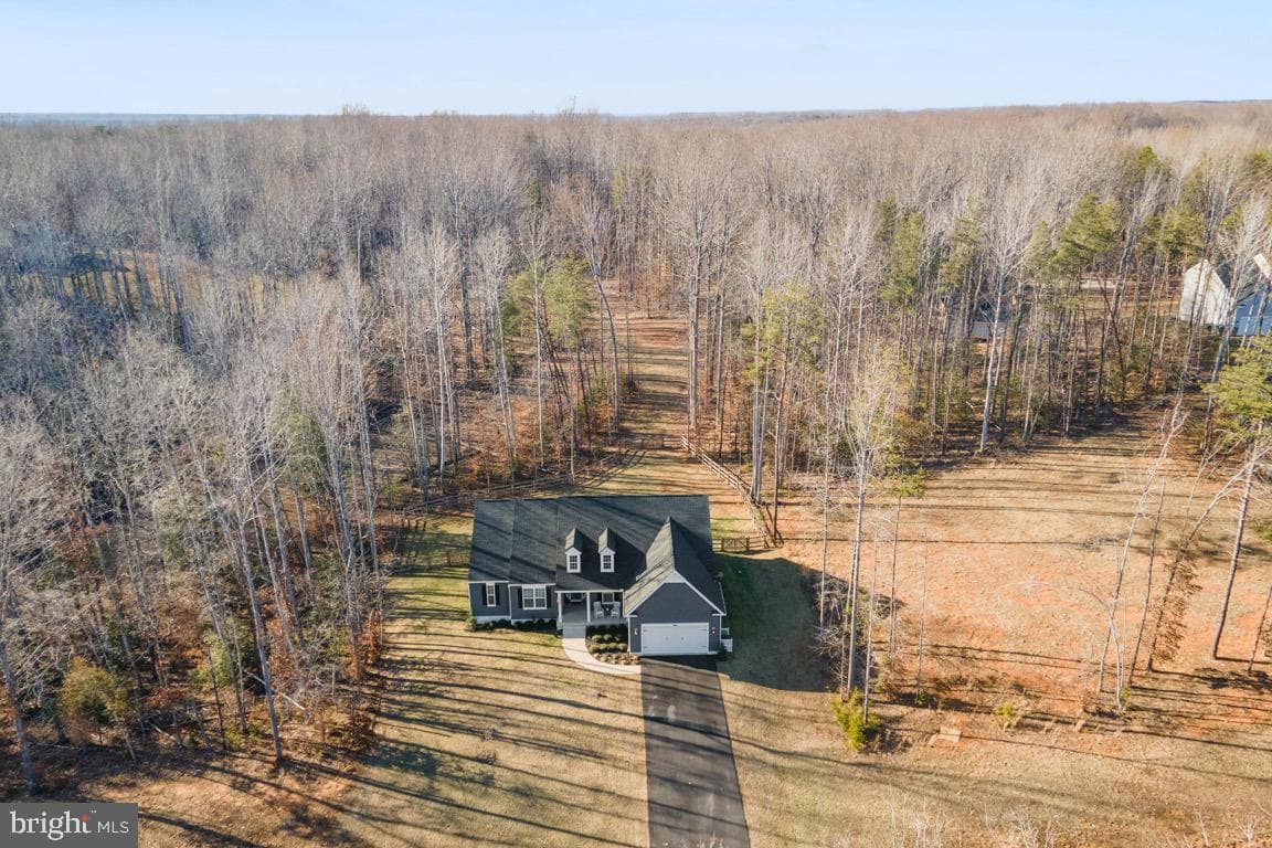 561 Homestead Lane photo 41