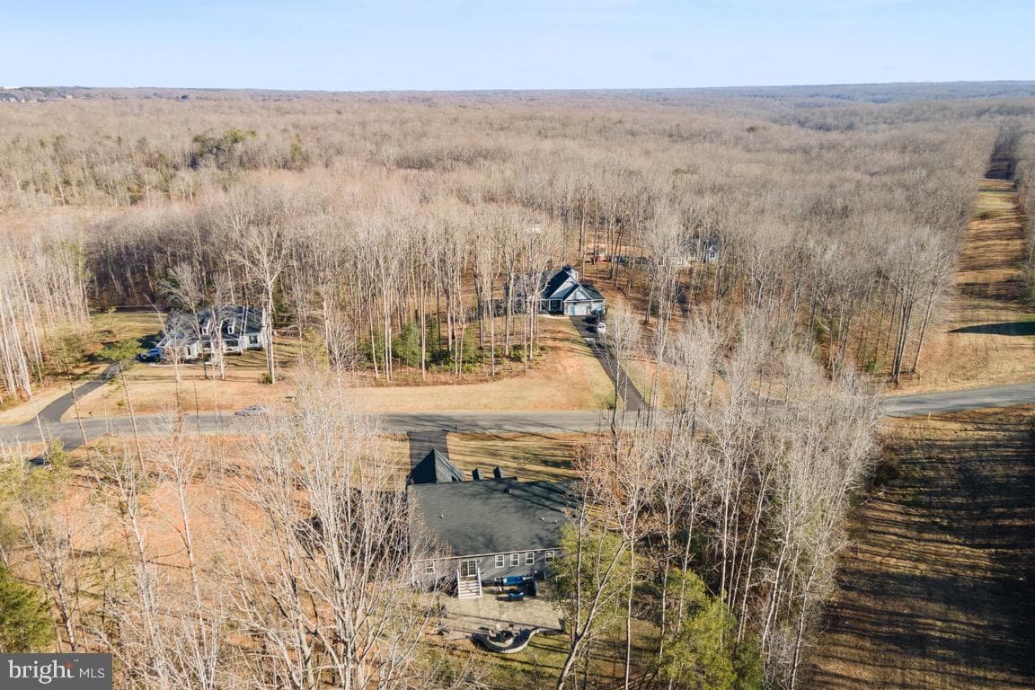 561 Homestead Lane photo 43