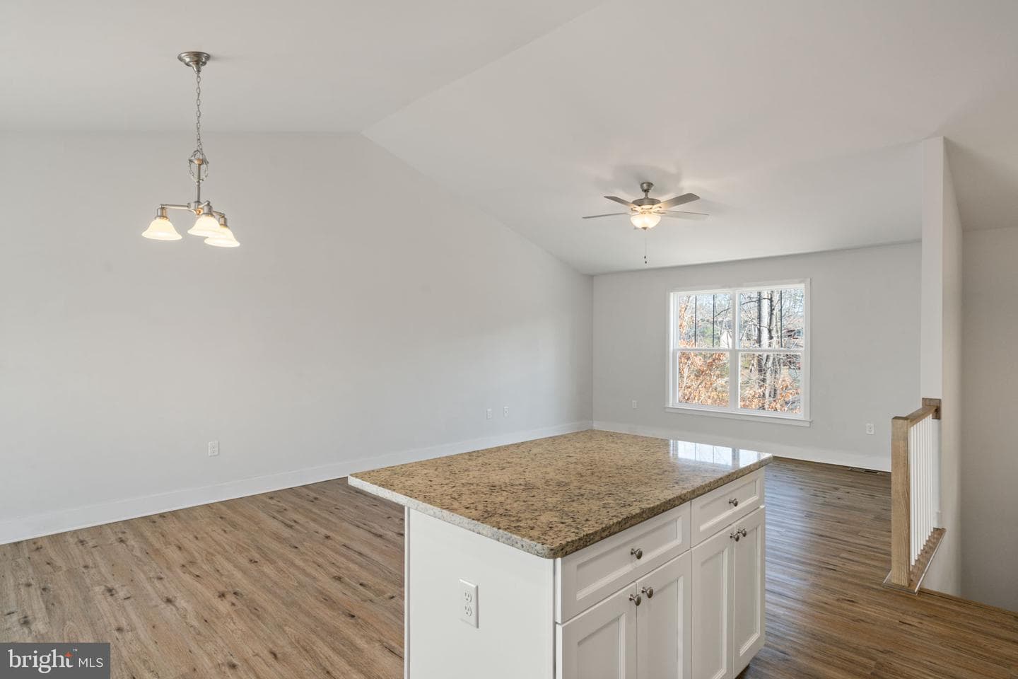 1015 Harbour Drive photo 10