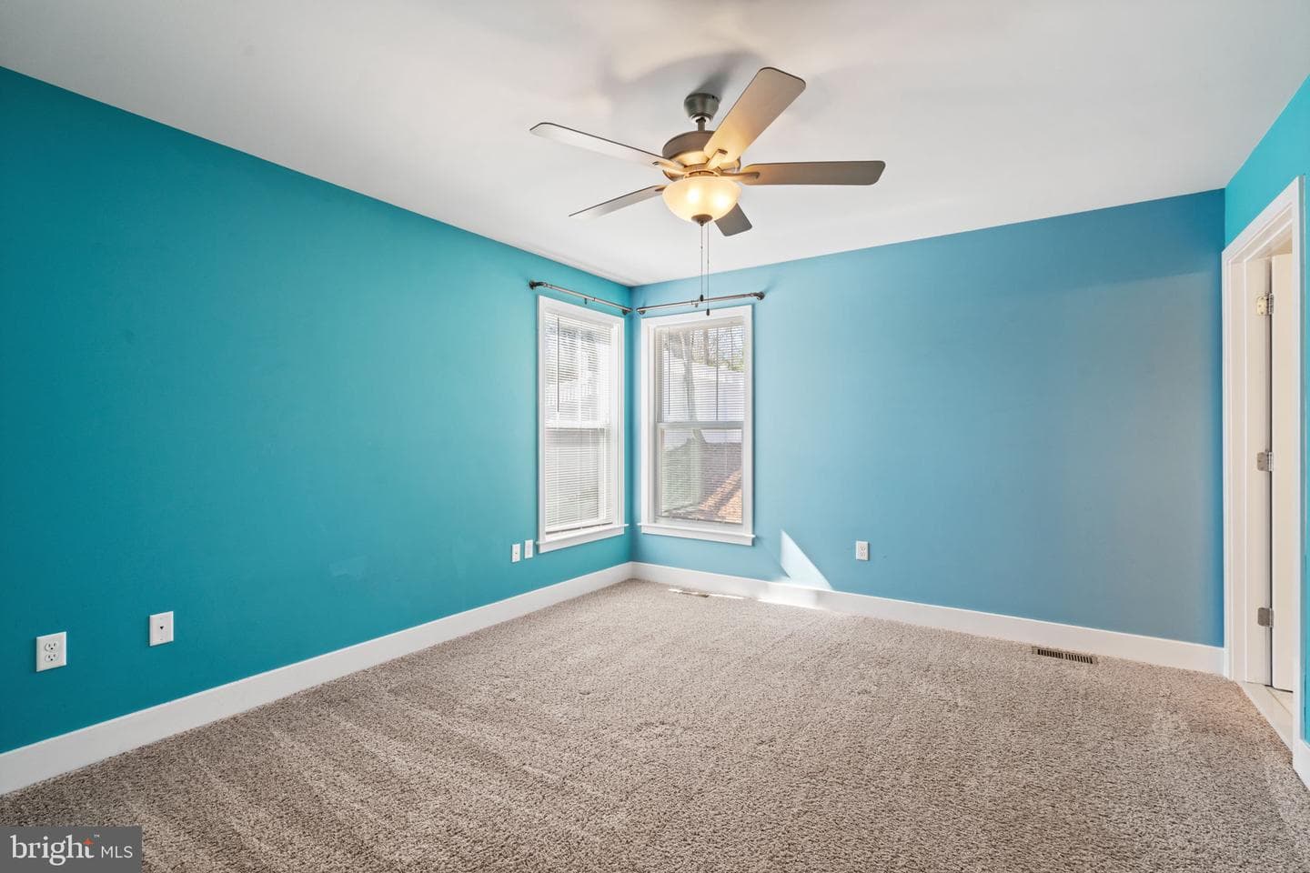 1015 Harbour Drive photo 16