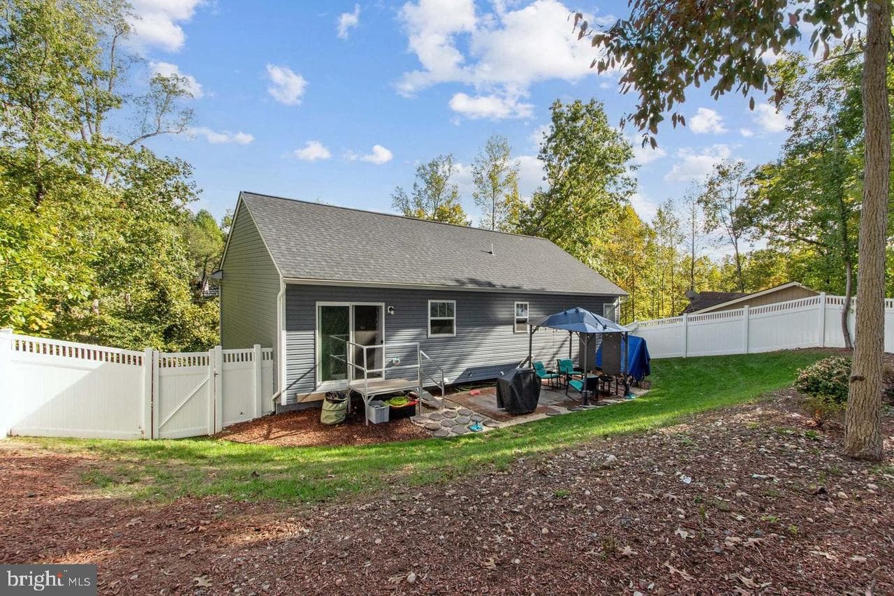 1015 Harbour Drive photo 40
