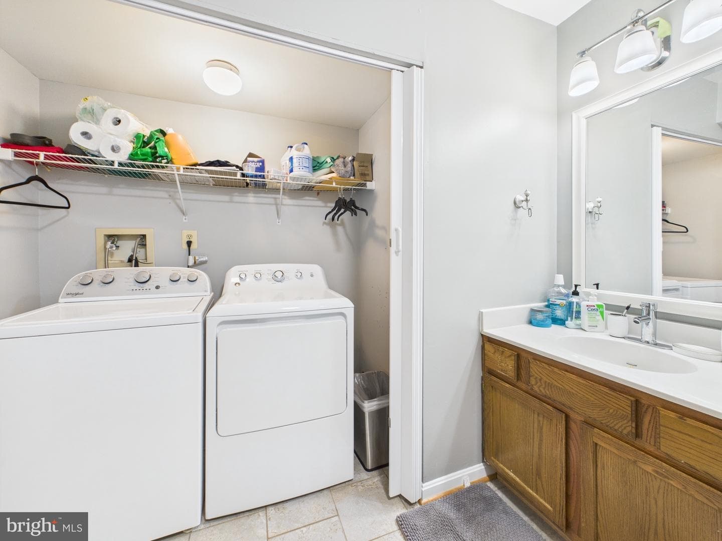 7 Bloomington Lane photo 30