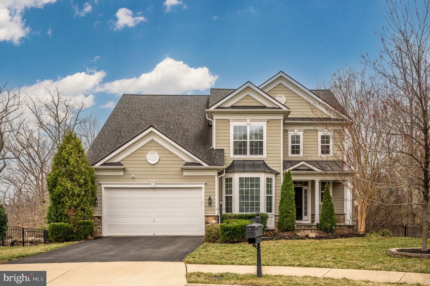 33 Darden Court photo 1