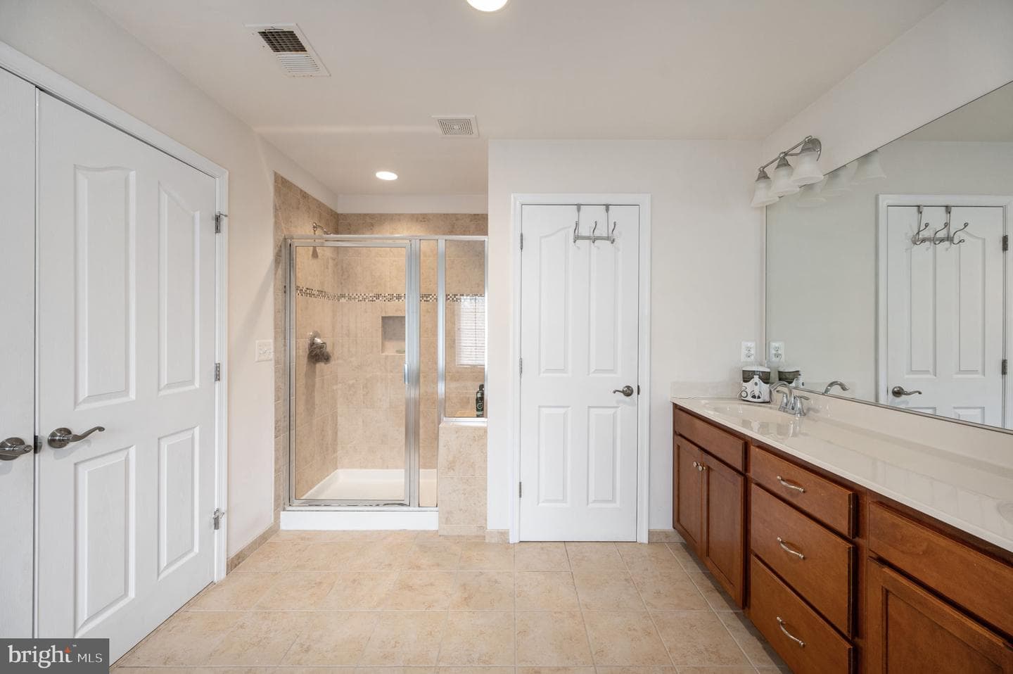 33 Darden Court photo 52