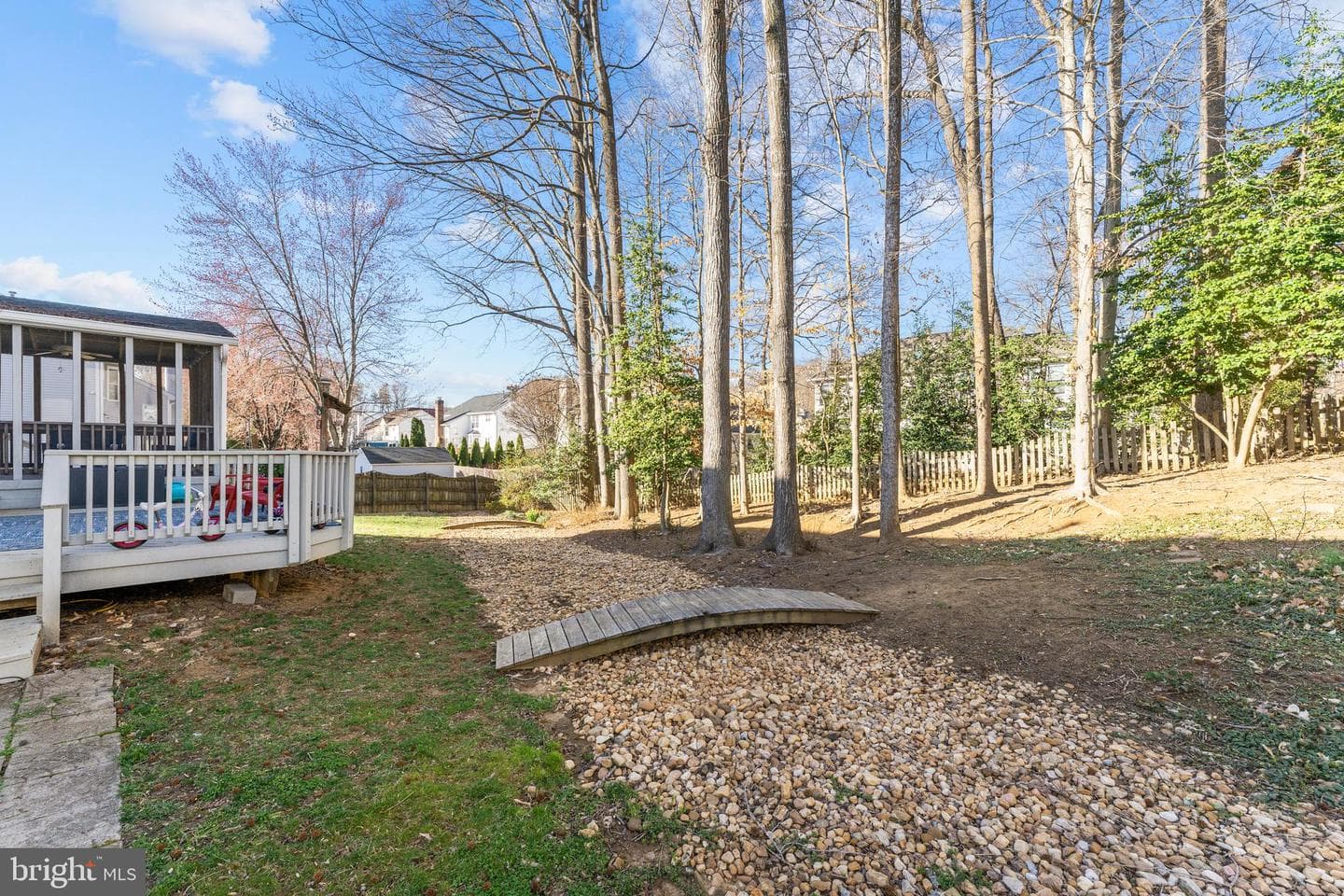 11 Wendover Court photo 34