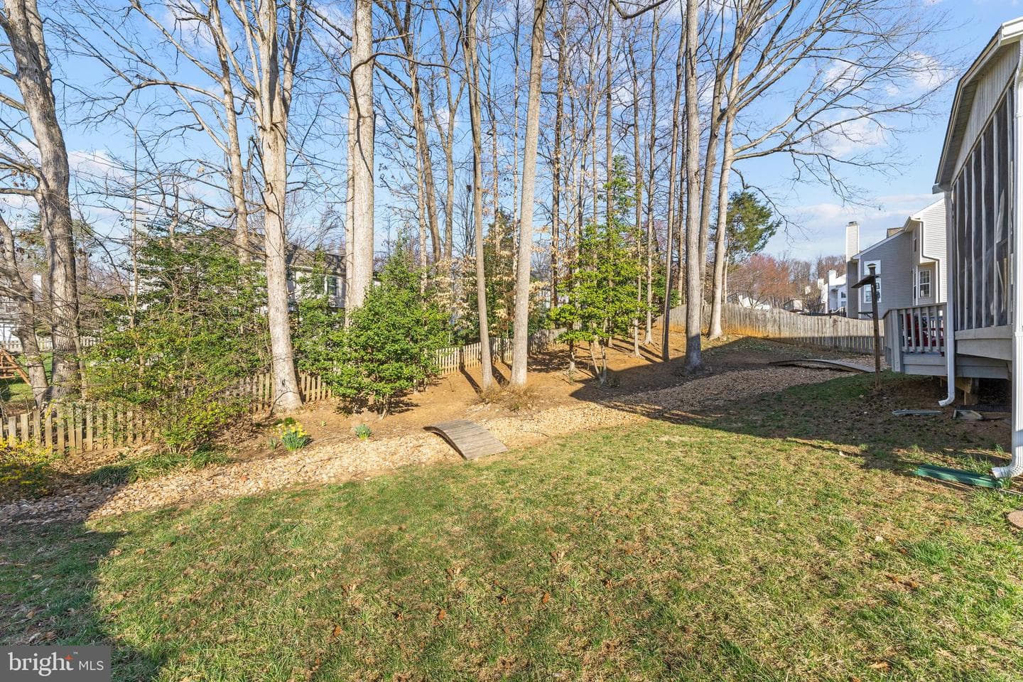 11 Wendover Court photo 35