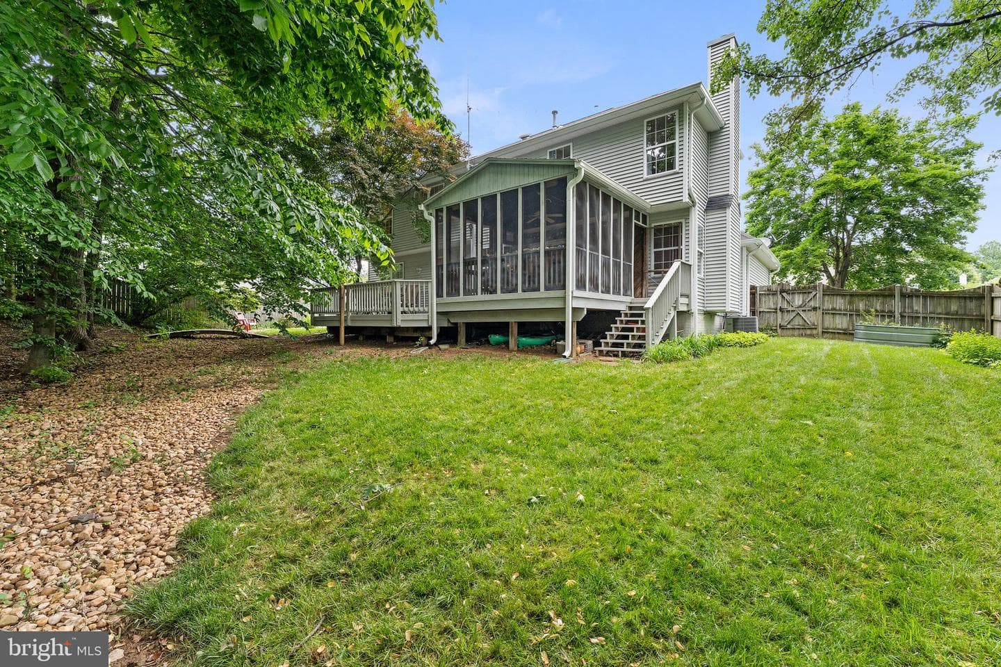 11 Wendover Court photo 39