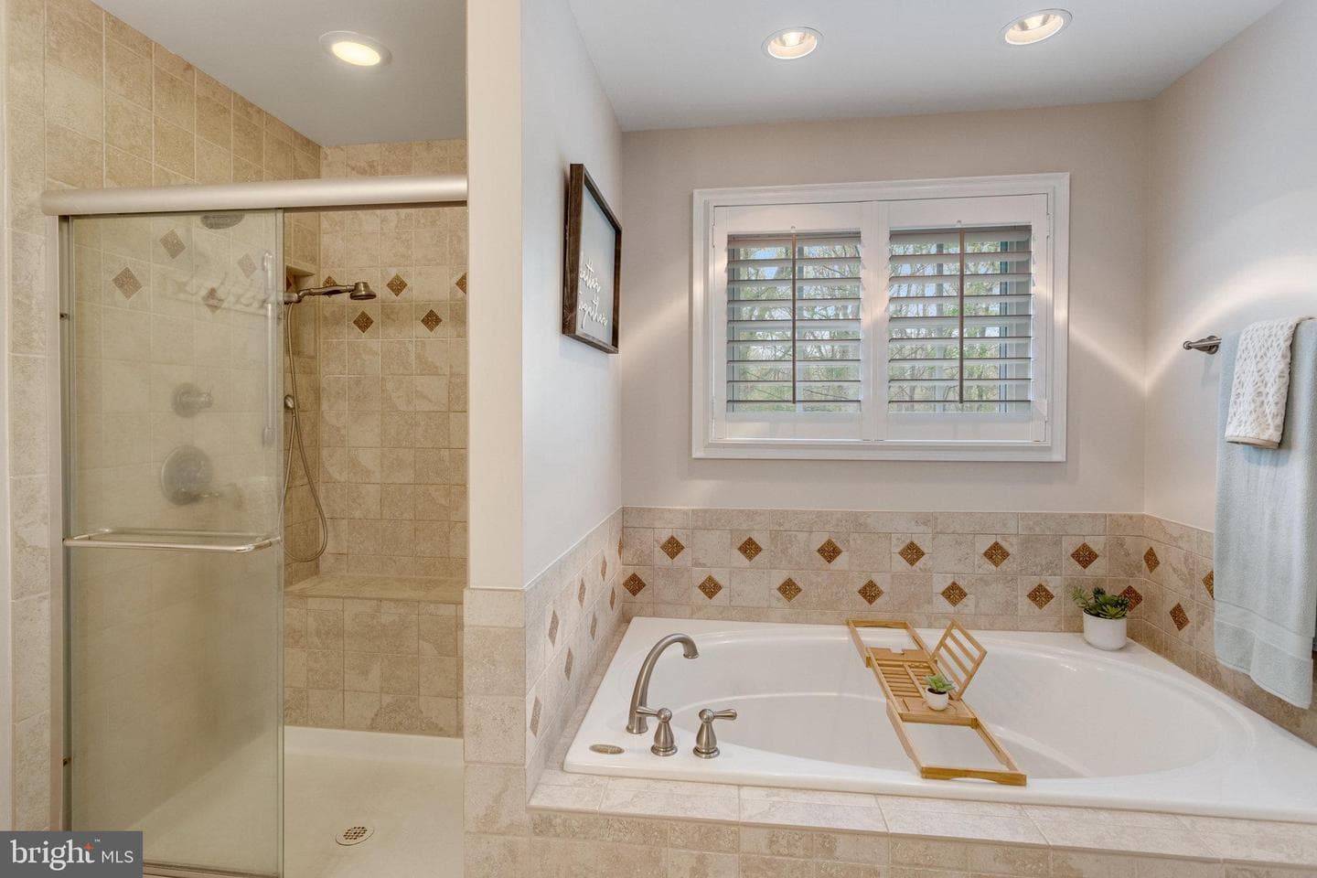 200 Greenbank Road photo 16