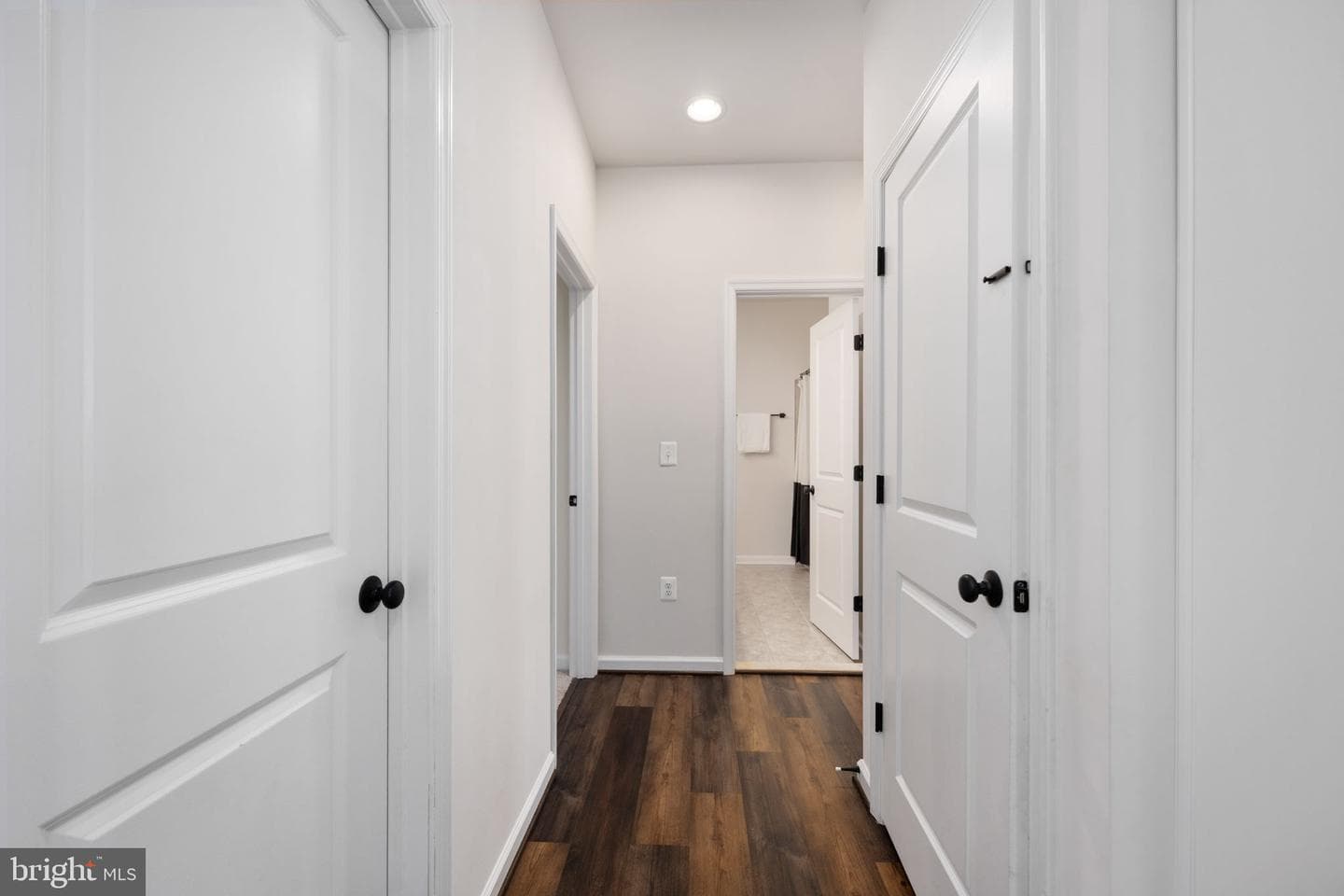 590 Homestead Lane photo 40