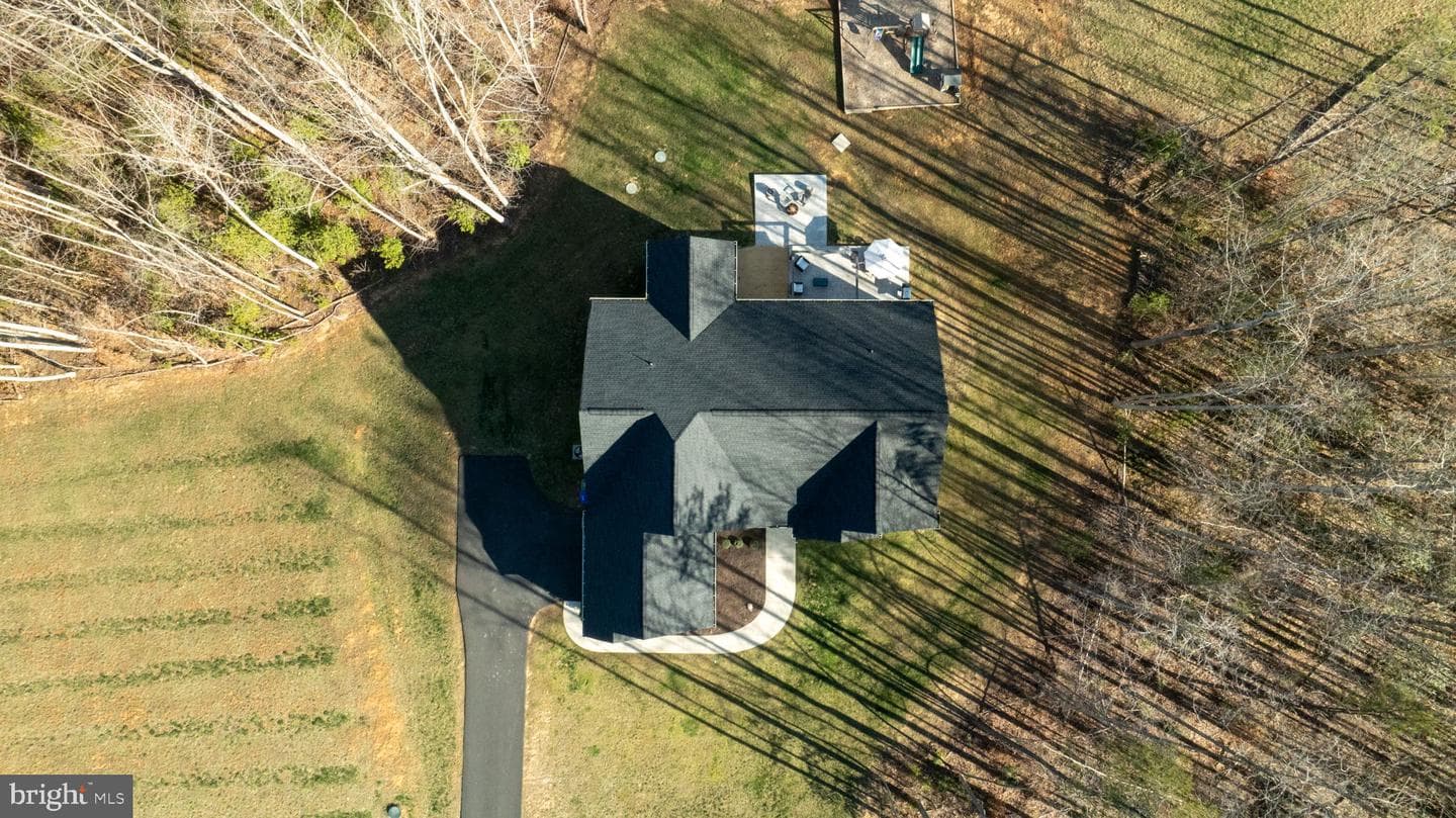 590 Homestead Lane photo 90