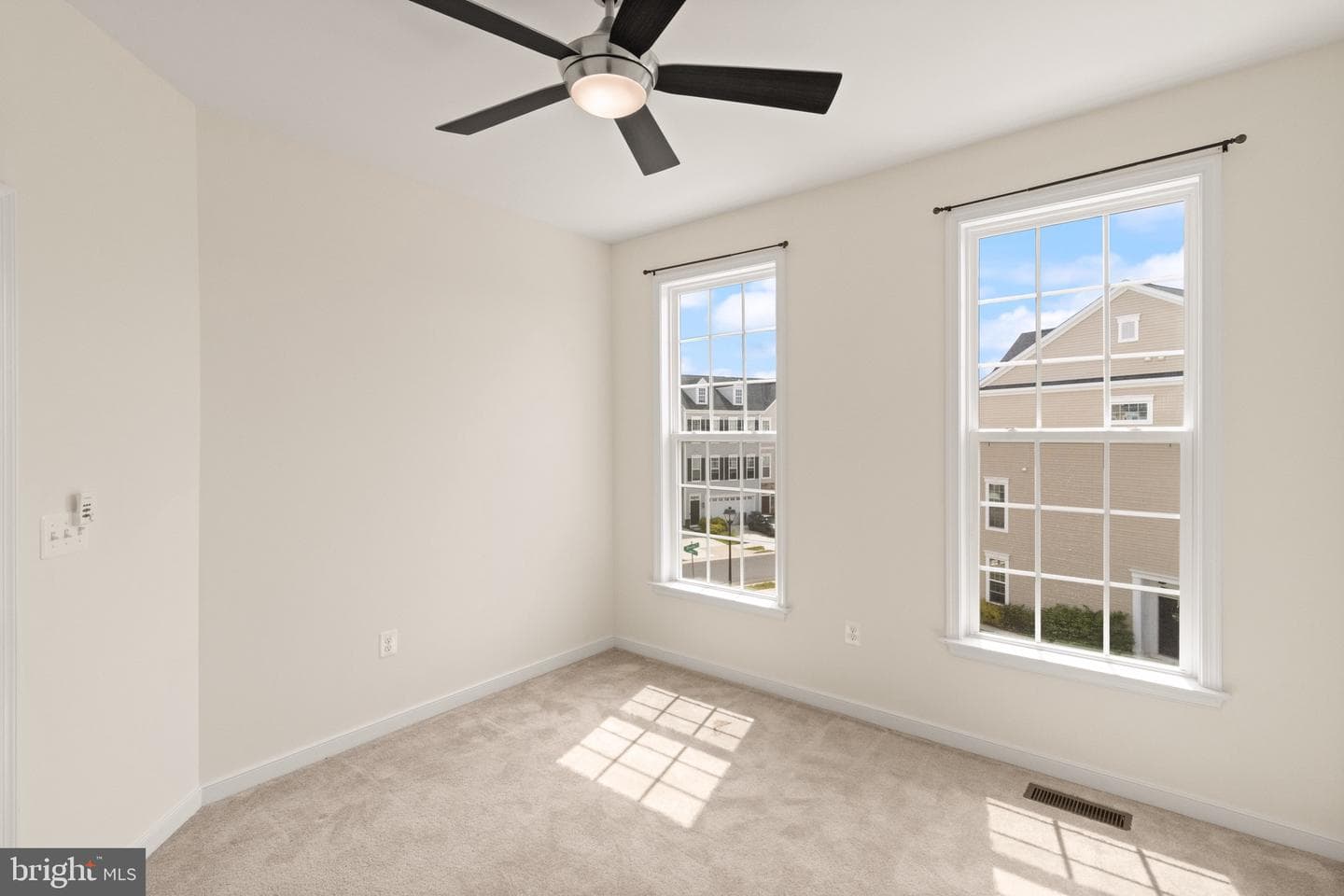 16 Sickle Drive photo 31
