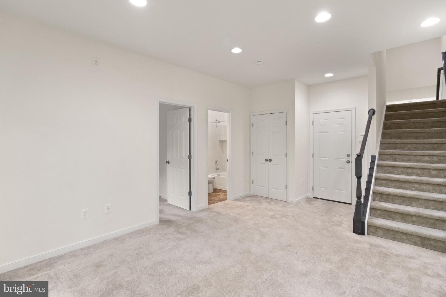 16 Sickle Drive photo 43