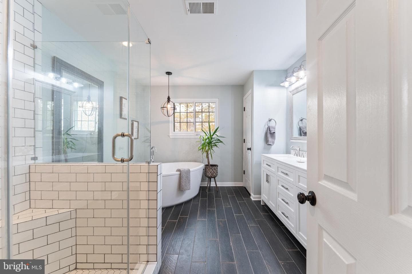 9 Wendover Court photo 25