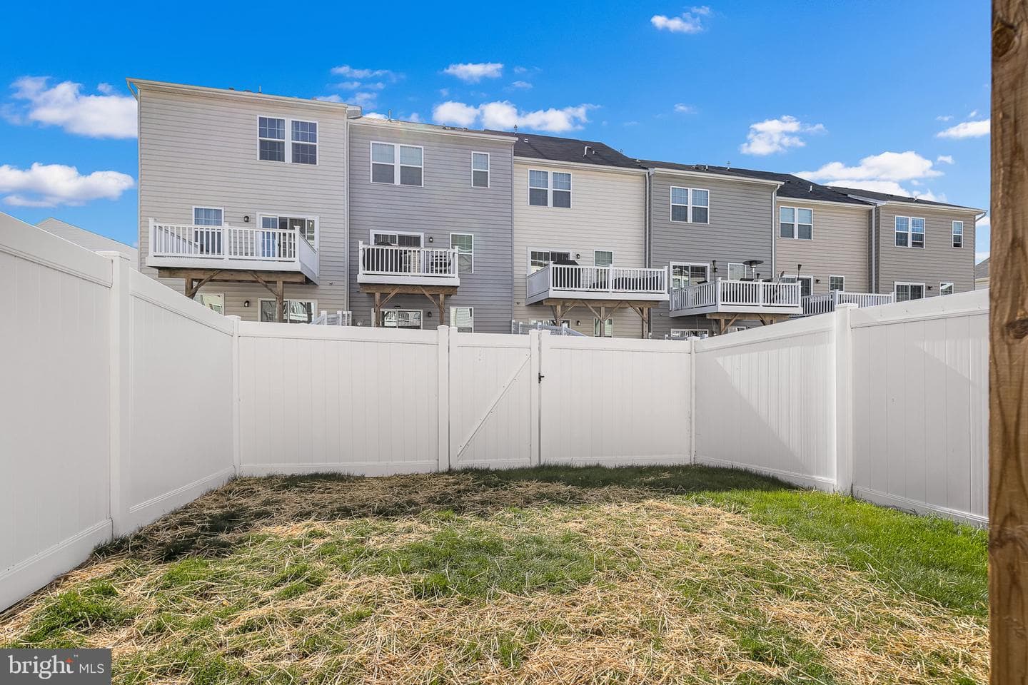 511 Landing Drive photo 23