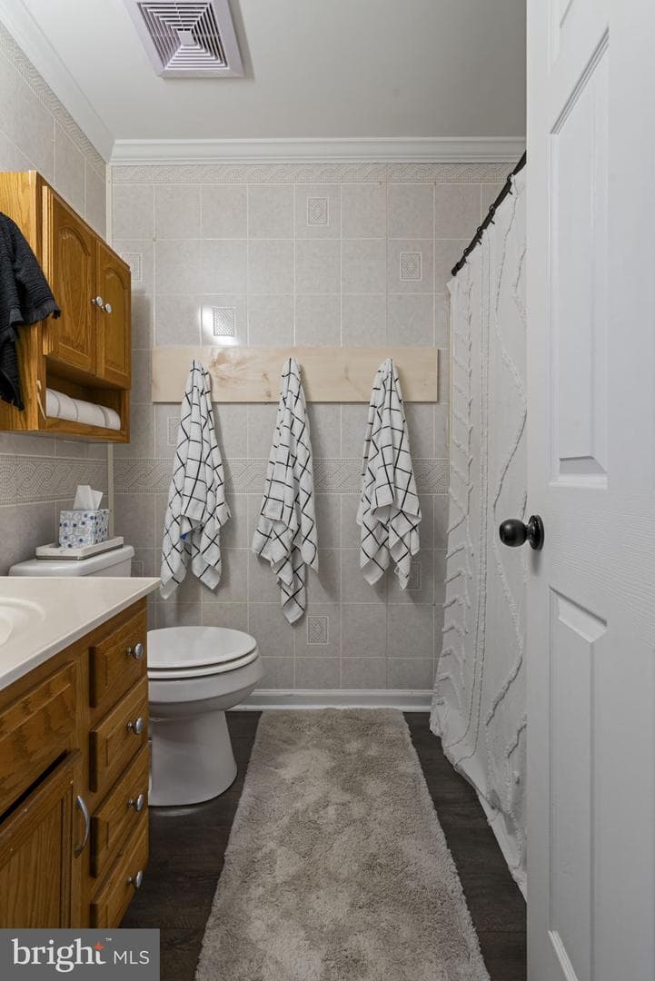 6 Laurel Lane photo 19