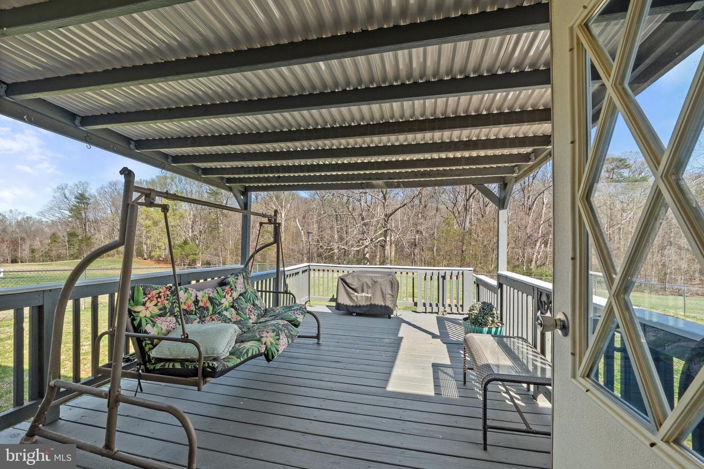 166 Toluca Road photo 10