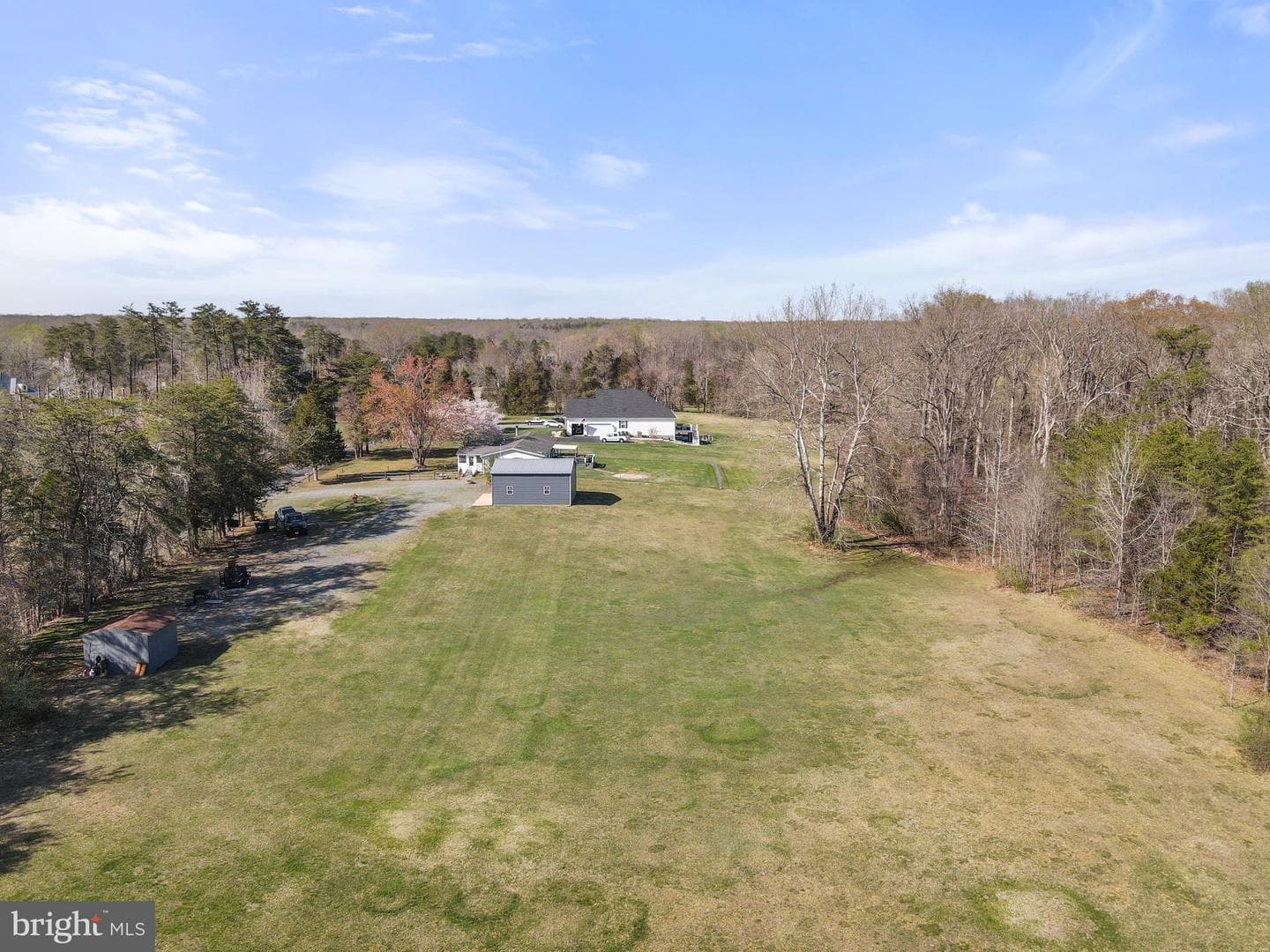 166 Toluca Road photo 17