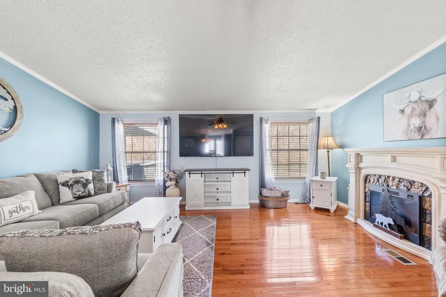 166 Toluca Road photo 30