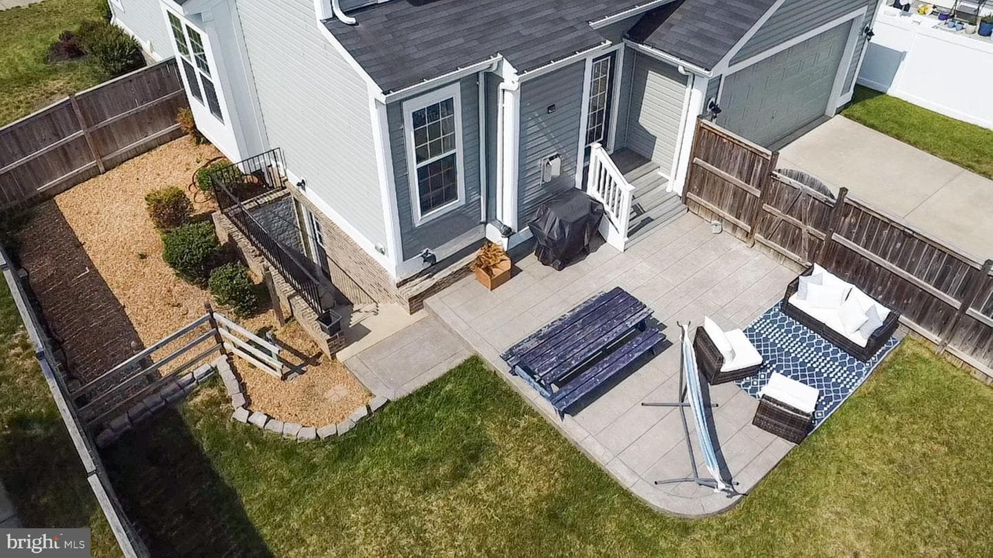 1040 Aspen Road photo 9