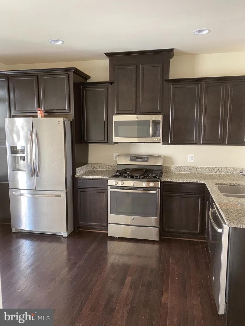109 Woodstream Circle photo 12