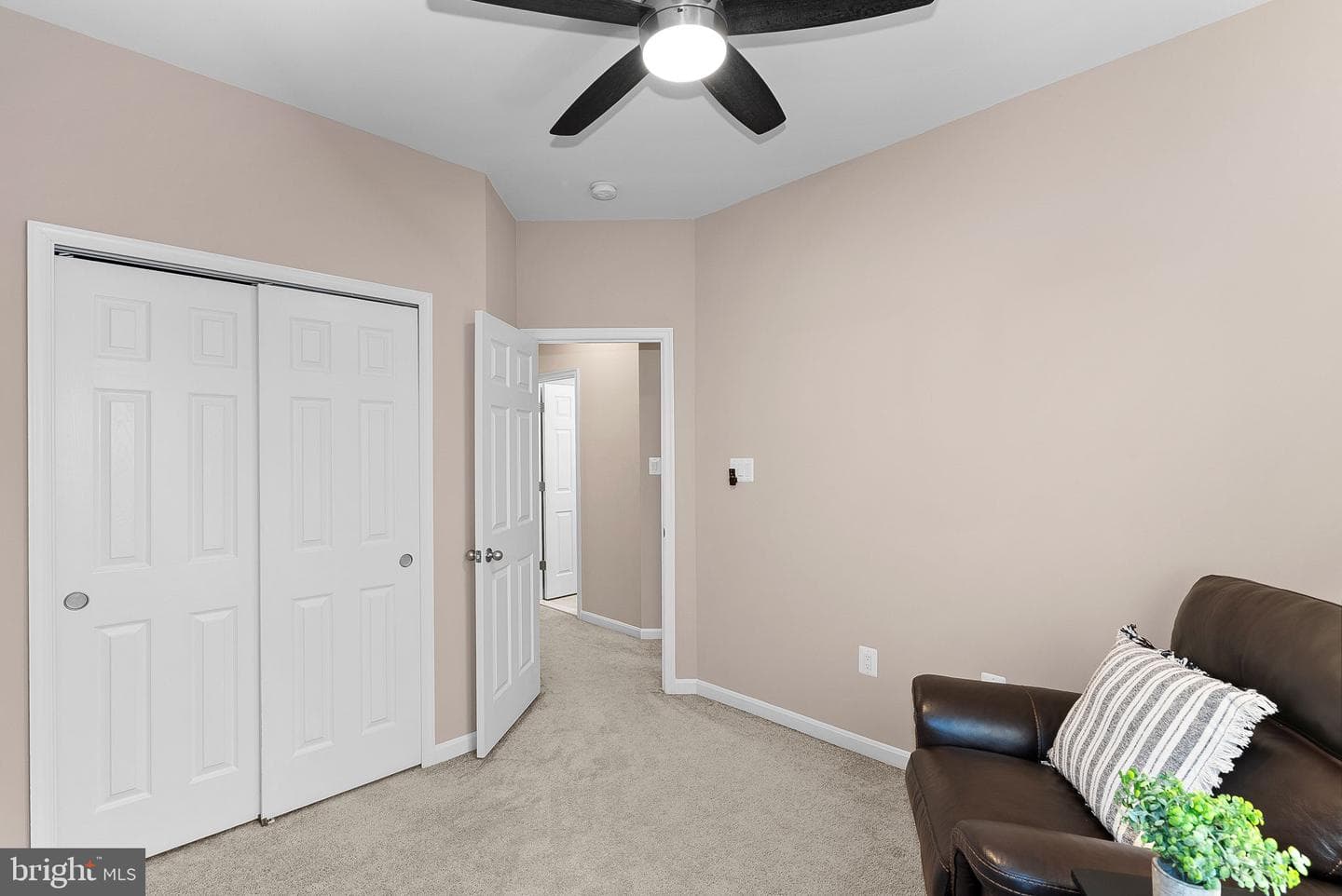 202 Apricot Street photo 34