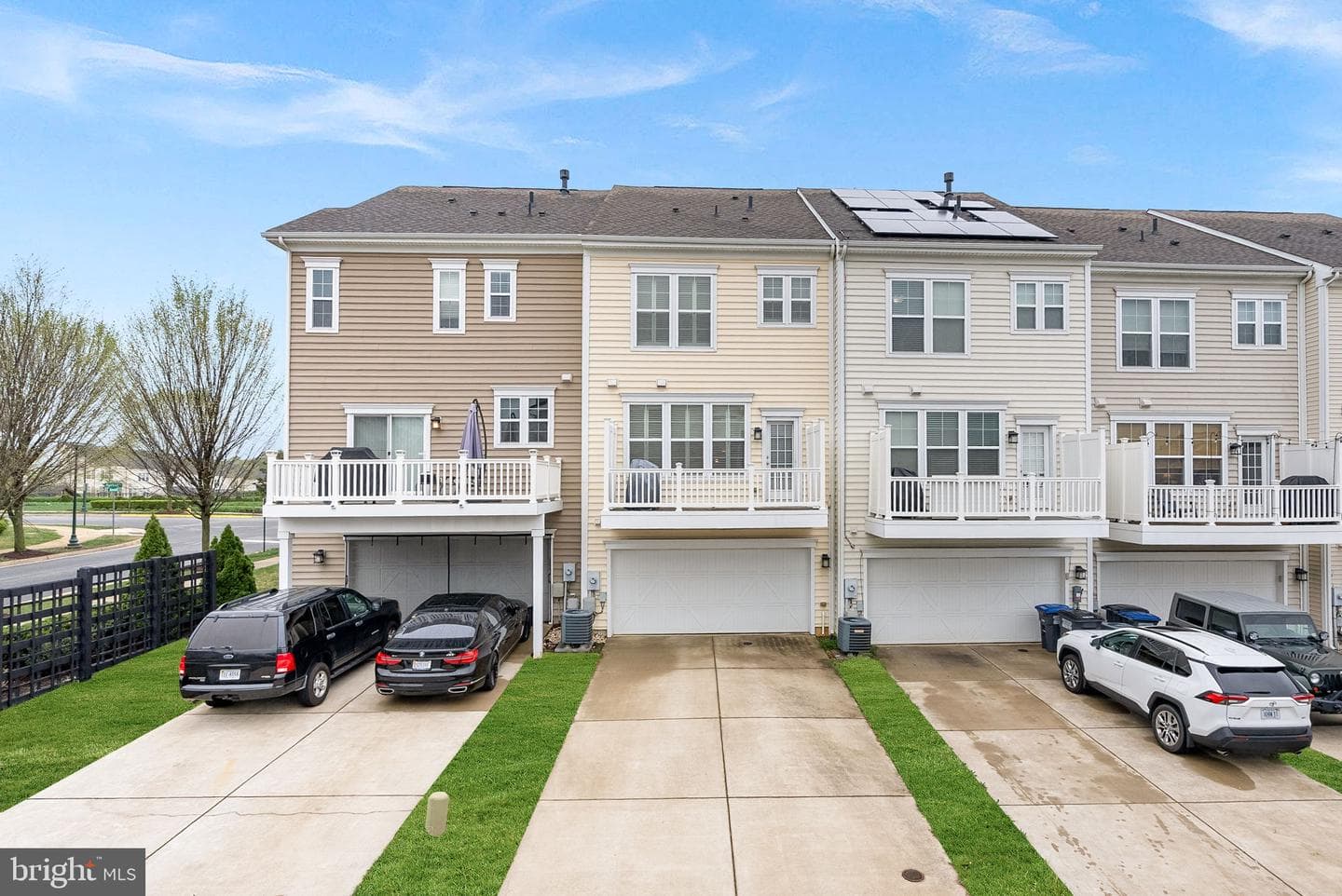 202 Apricot Street photo 41