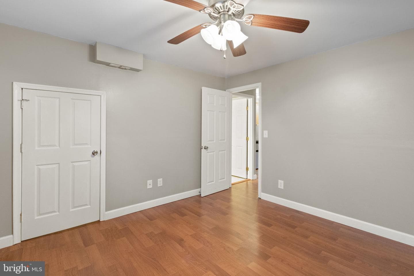 708 Stafford Glen Court photo 40